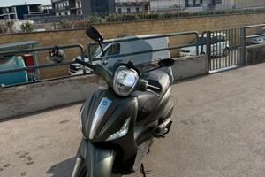 Piaggio beverly 350