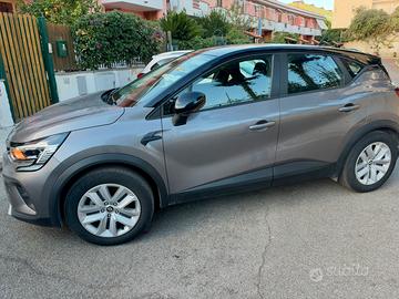 Captur 1.6 Fullhybrid 17000km perfetta!!!!