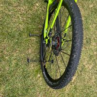 BICI MTB CANNONDALE  FSI 29”