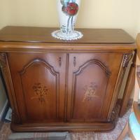 mobiletto tv/bar
