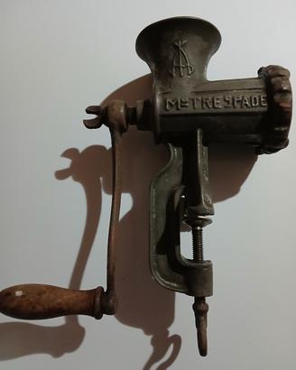 Antico tritacarne TRE SPADE