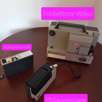 Videocamera, registratore audio e proiettore video