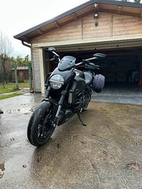 Ducati Diavel Strada 2013