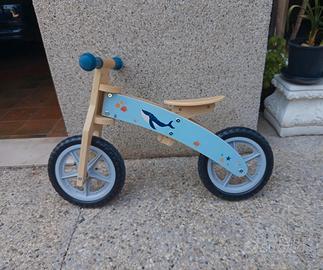 Bicicletta senza pedali nuova  in legno 