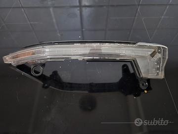 Freccia specchietto destro SEAT ATECA