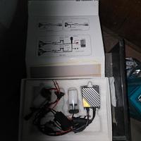 fari allo xenon auto