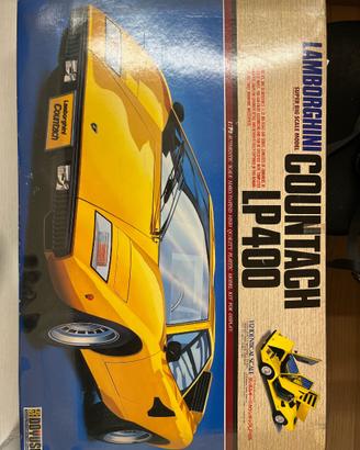 Doyusha Lamborghini Countach LP400, scala 1/12