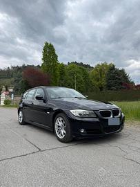 BMW Serie 3 Touring 316d - 2010