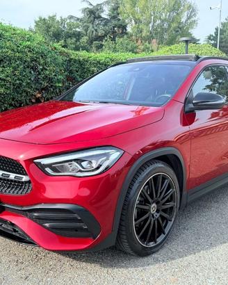 MERCEDES-BENZ GLA 200 d Automatic Premium NAVI -