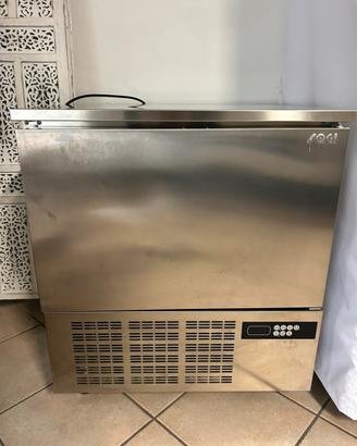 Abbattitore Sagi 5 teglie