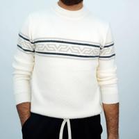 Maglione Uomo Crema con Righe Eleganti Pullover