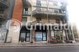 Locale commerciale - Via delle Puglie