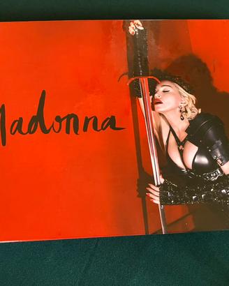 Limited Edition Madonna Rebel Heart Tour e Vip Pas