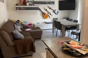 Appartamento di 75 m² con 4 locali e box auto a Ar