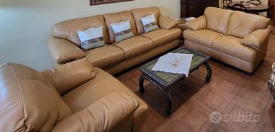salotto in pelle Chateau d'Ax