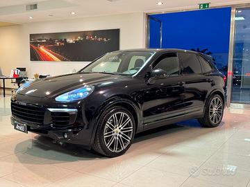 PORSCHE Cayenne 3.0 Diesel Platinum Edition