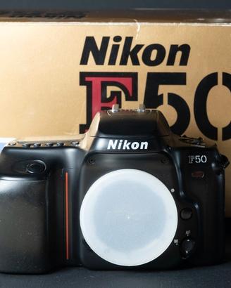 Nikon box F 50