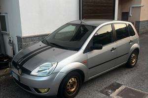 Ford Fiesta mk5 1.2 benzina