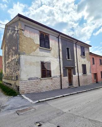 2 LOCALI A CAMPOBASSO