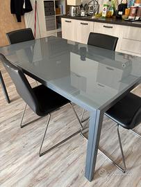 Tavolo soggiorno cucina