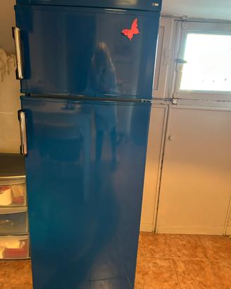 Frigorifero blu