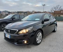 Peugeot 308 HDI 102CV 2019 BERLINA