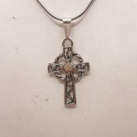 Catenina con croce
