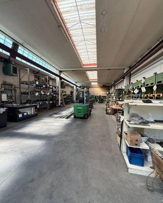 Immobile di 1500 m² a Bomporto