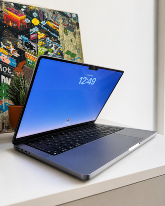 MacBook Pro 14” 2023 M2 Pro - 16GB RAM - 512GB SSD