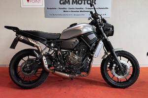 Yamaha XSR 700 ABS AKRAPOVIC