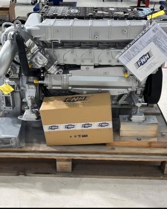 sei cilindri 4.2 - 350 HP VELOCE 