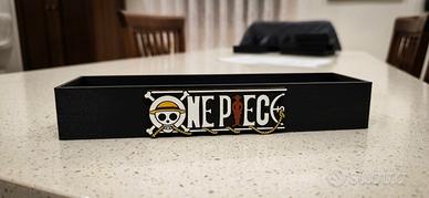 espositore one piece kinder 