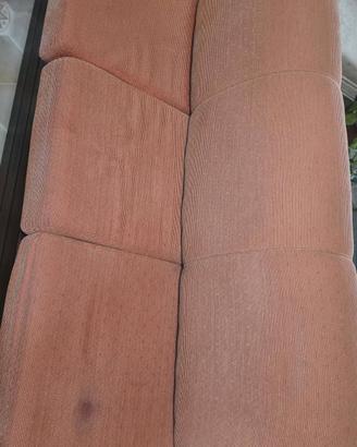 divano in legno massello 