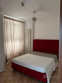 Letto matrimoniale contenitore + materasso