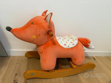 Animale a dondolo (volpe) labebe