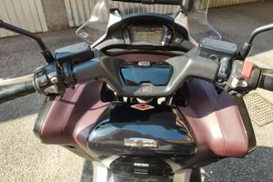 Honda Integra 700
