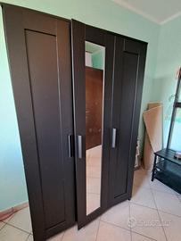 Armadio ikea brimnes