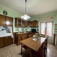 CASA INDIPENDENTE A POLAVENO