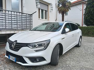 Megane Sporter 1.5 dci EDC 110cv Intens 