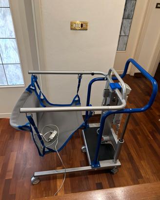 Sollevatore elettrico disabili