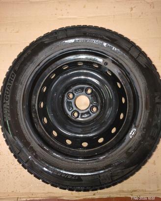 Ruote complete 175/65/15 con sensore TPMS