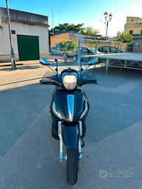 Piaggio Beverly 300 abs