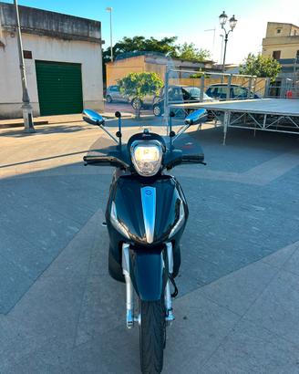 Piaggio Beverly 300 abs