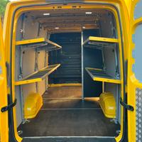 Allestimento interno corriere Vw crafter