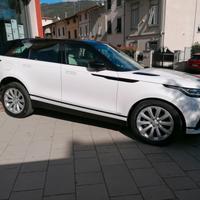Land Rover Range Velar 2.0 TD4 180 CV R-Dynamic