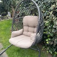 Sedia sospesa Leyburn