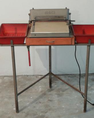 Anni '60 - taglierina MAFI elettrica