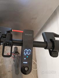 come nuovo scatolo e tutto 