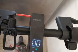 come nuovo scatolo e tutto 