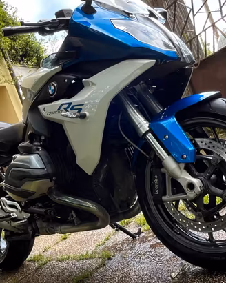 BMW R1200RS